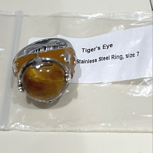 Chunky Tigers Eye Statement Ring Stainless Steel Star Details - Size 7 - Picture 6 of 7